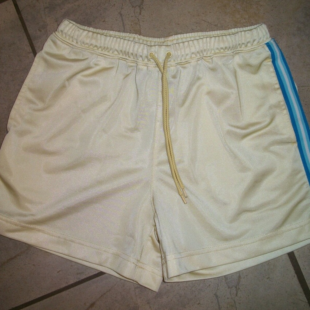 Nike Yellow Elastic Waist Athletic Running Shorts